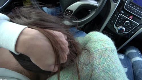 Amazing brunette blowjob handjob car